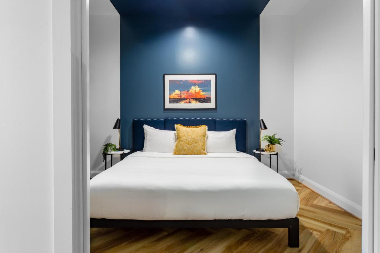 Mint House - Downtown Apartahotel 3*